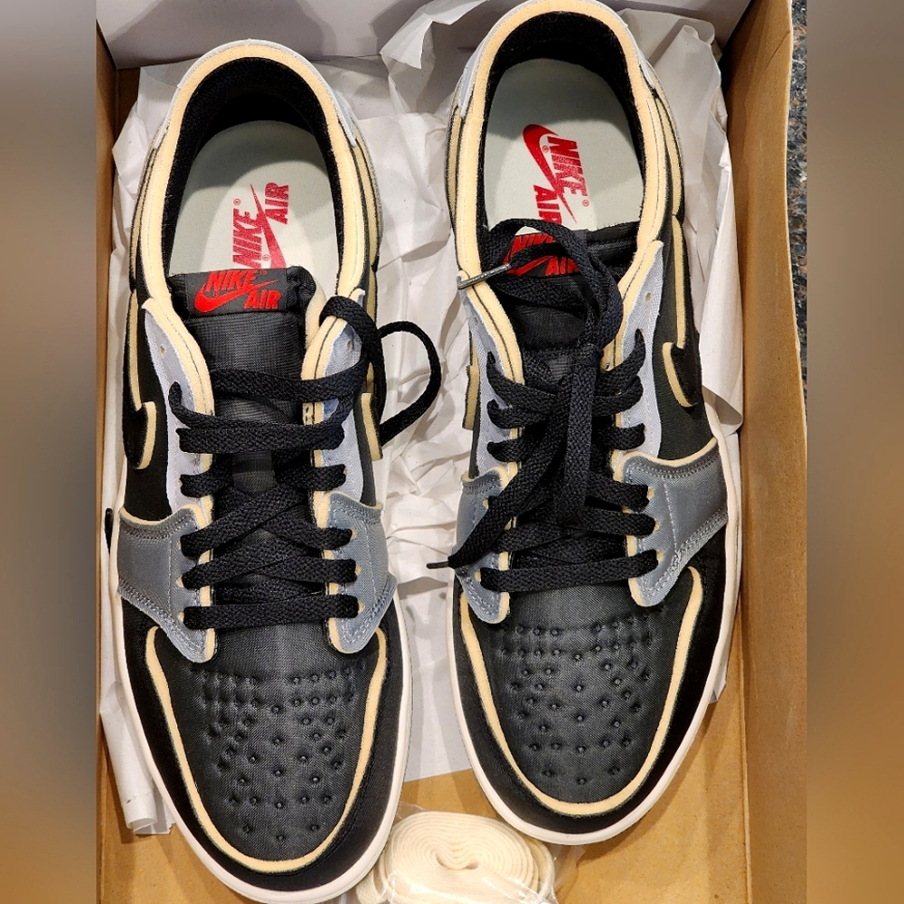 Air Jordan 1 Low OG EX Black Smoke Grey